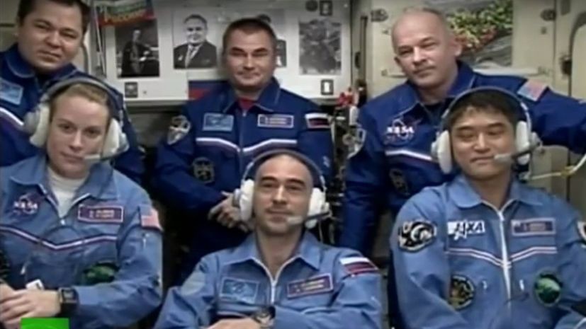 Видеоконференция нового экипажа МКС – прямая трансляция