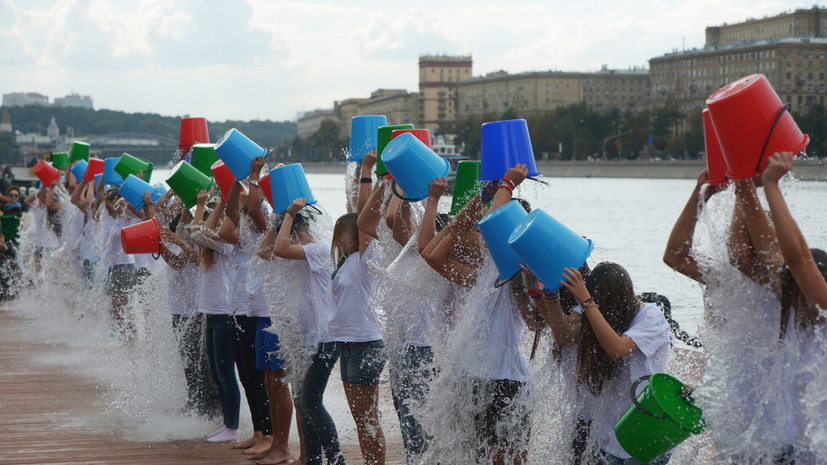 Флешмоб Ice Bucket Challenge помог найти ген, ответственный за неизлечимую болезнь