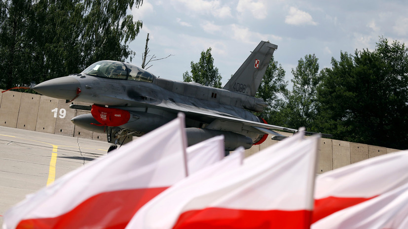 В Минобороны Польши заявили о перехвате российского легкомоторного самолёта