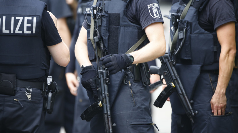 В Германии неизвестный с ножом напал на прохожих, есть пострадавшие