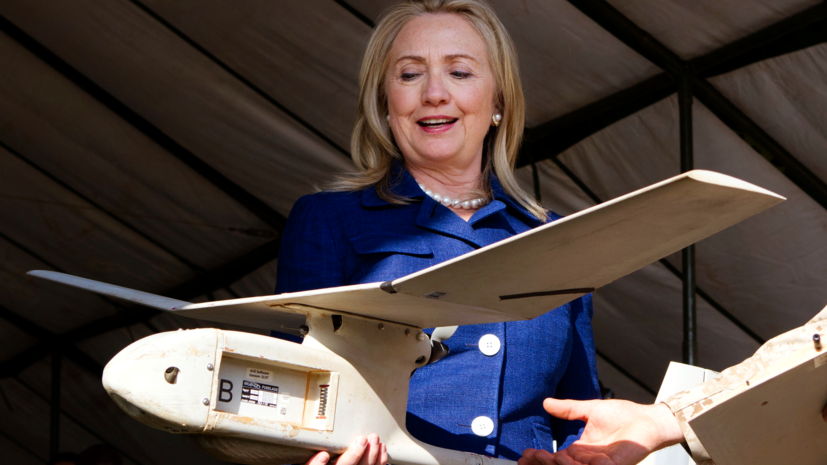 Не выходи из комнаты: стоит ли Ассанжу бояться «дронов Клинтон»