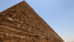 Пирамида Хафра - одна из трёх великих пирамид в Гизе