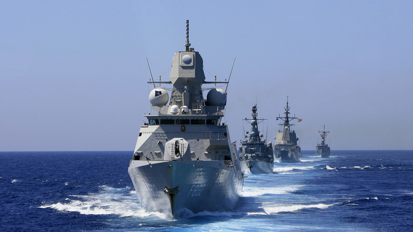 «Россия нам не враг»: командующий ВМС НАТО об отношениях с Москвой