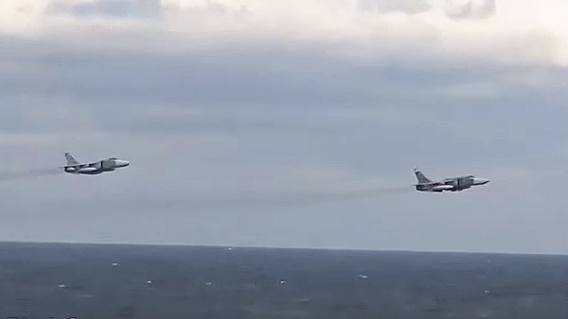 СМИ опубликовали новое видео пролёта российских бомбардировщиков рядом с эсминцем США