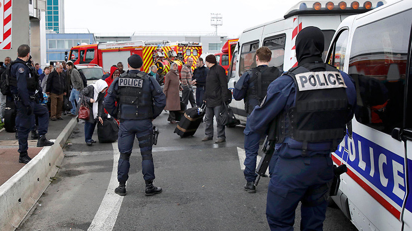 Как теракт в Орли оценили во Франции