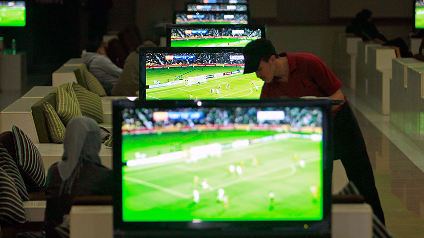 Вне игры: российские телеканалы и ФИФА не могут договориться о трансляциях ЧМ