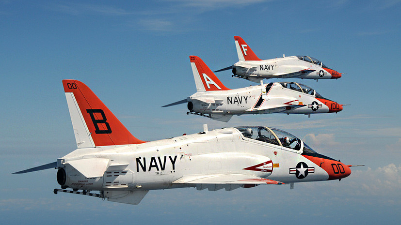 Закрытое небо: почему инструкторы ВМС США отказались выполнять тренировочные полёты