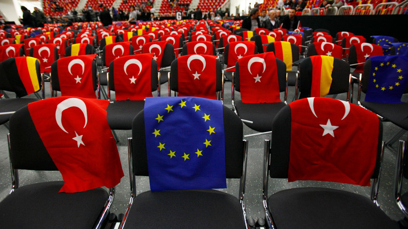 Во френдзоне: ЕС не хочет принимать Турцию, но и отказывать ей не спешит