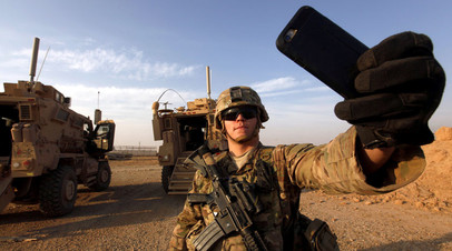 Американский солдат на военной базе США в Ираке