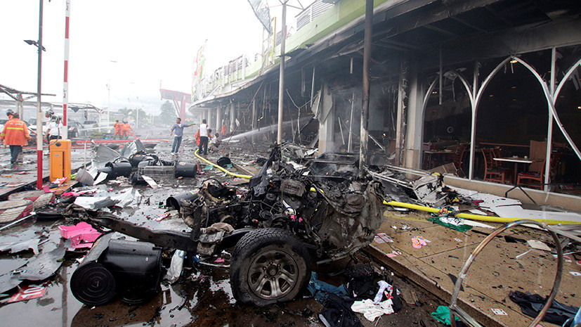 Число пострадавших при взрывах на юге Таиланда увеличилось до 37