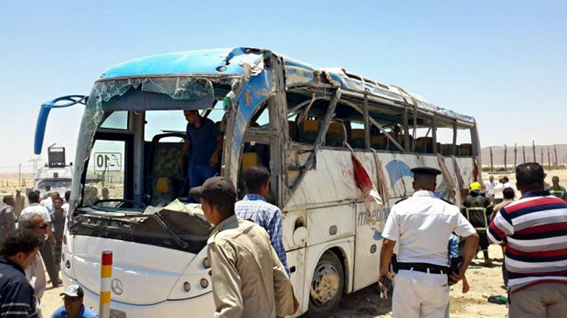 Минздрав Египта заявил о гибели 23 человек при нападении на автобус с христианами
