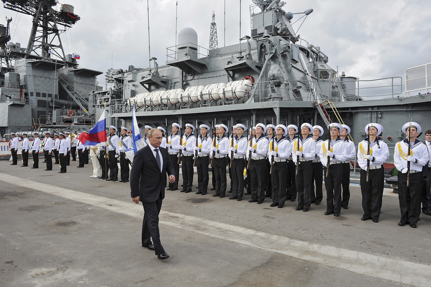 Вторая после Севастополя: каким целям служит Новороссийская военно-морская  база — РТ на русском