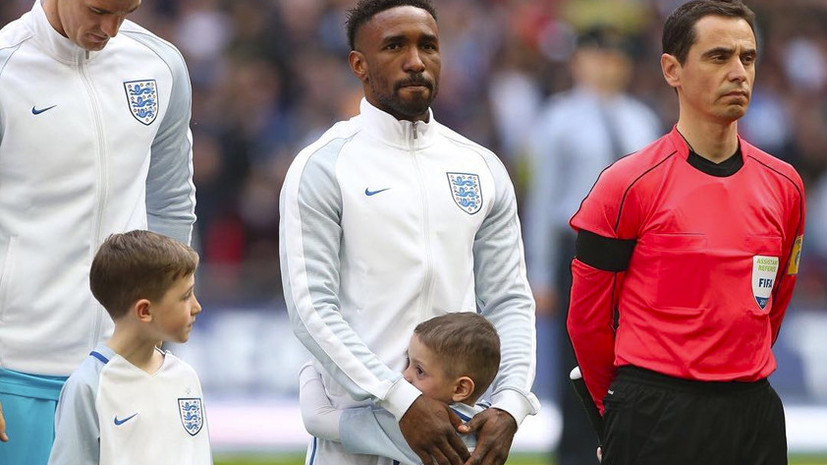 «Не было дня, чтобы я не думал о нём»: как английский футболист поддержал 6-летнего смертельно больного фаната