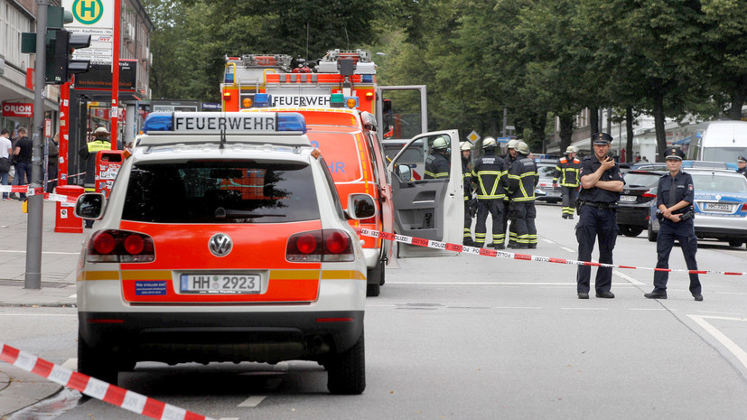 напавший на людей в Гамбурге беженец был известен спецслужбам ФРГ»