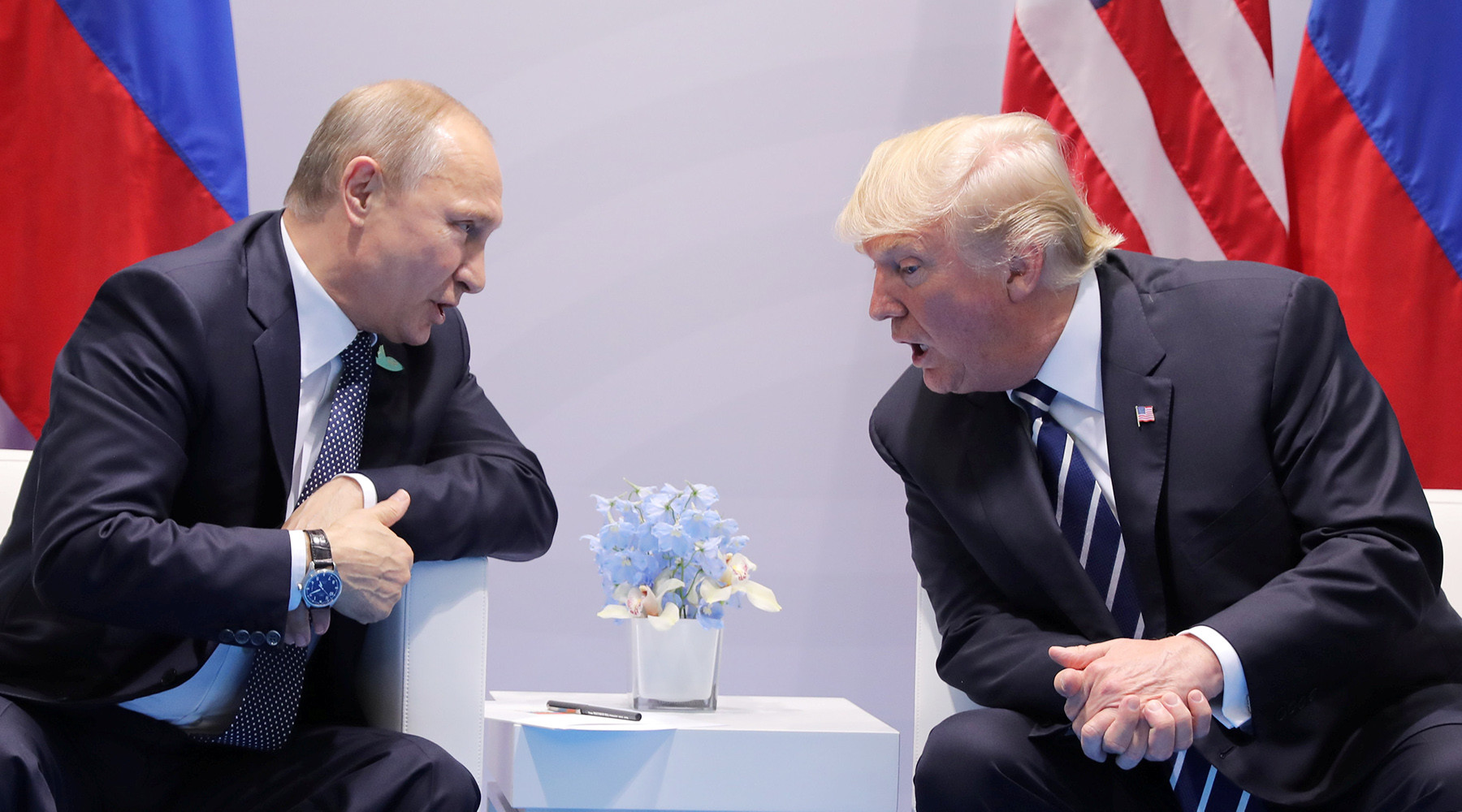 Как Трамп оправдывается перед американцами за встречу с Путиным