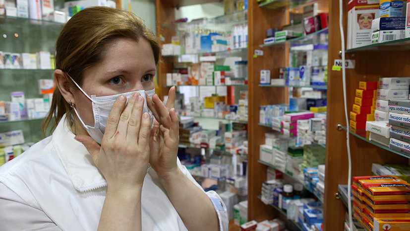 «Люди привыкли переносить простуду на ногах»: в Минздраве рассказали, чем чаще всего болеют россияне