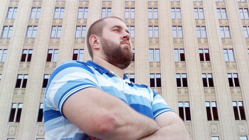 Ударник труда: напавшего на журналиста НТВ мужчину приговорили к исправительным работам