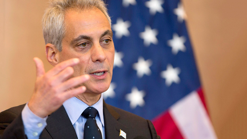 мэр Чикаго предложил молодым мигрантам защиту от Трампа»