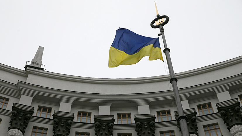 На рынок с тремя миллиардами: кто и зачем будет покупать новые украинские евробонды