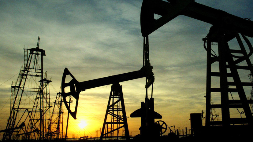 Баррель риска: почему цены на нефть вернулись к уровню 2015 года