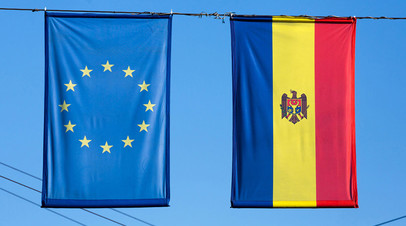 Флаги Республики Молдова и ЕС  