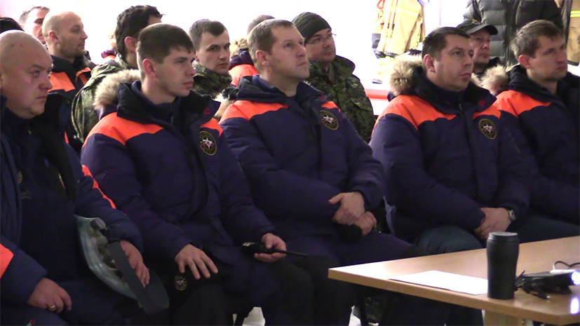«Приоритет операции — поиск погибших»: губернатор Шпицбергена возглавит работы на месте крушения Ми-8