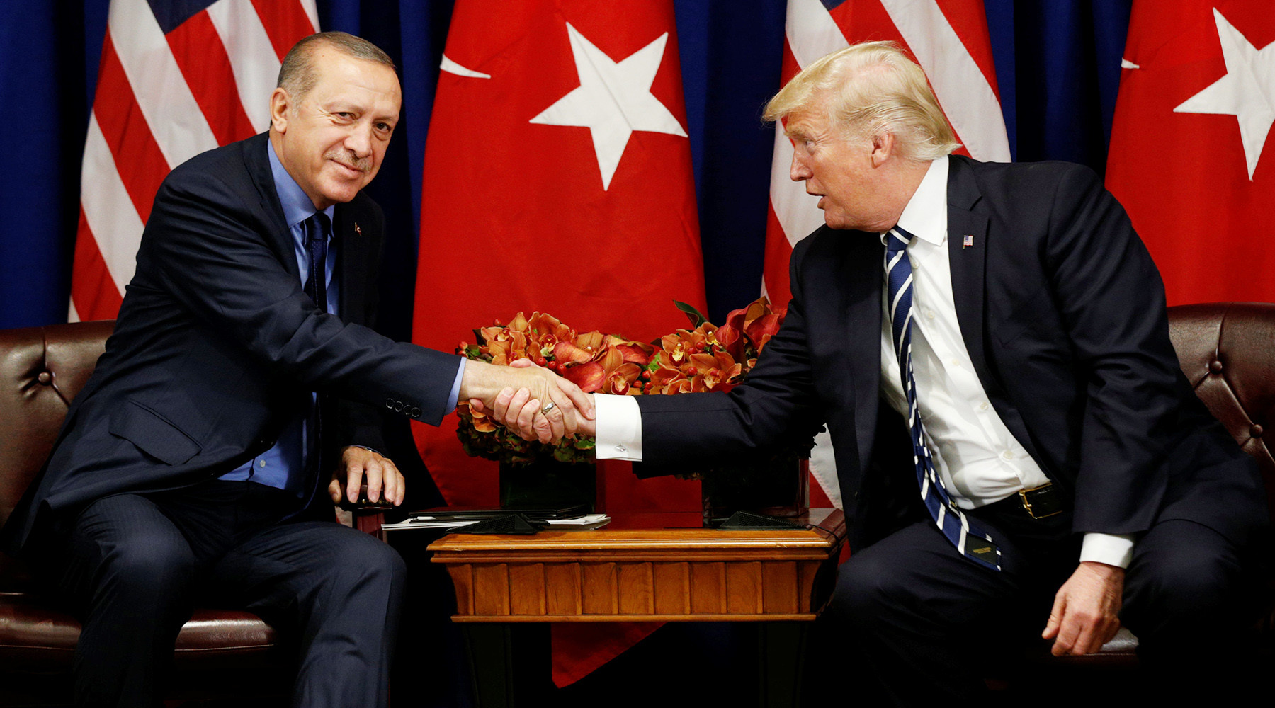 Почему испортились отношения США и Турции 