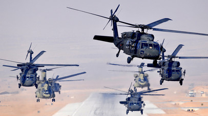 Вертолёты Black Hawk и Chinook 