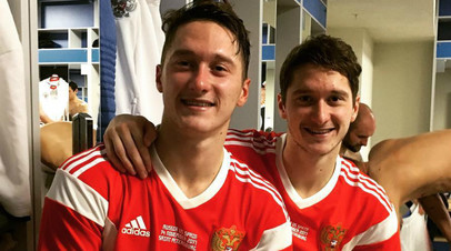 Братья Миранчук в раздевалке сборной России после матча с командой Испании