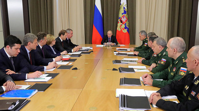 Совещание президента РФ Владимир Путина с руководством Минобороны и представителями оборонно-промышленного комплекса
