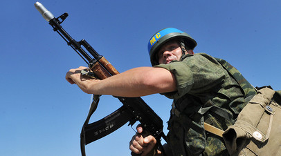 Военнослужащий принимает участие в учениях Оперативной группы российских войск в Приднестровском регионе Республики Молдавия.