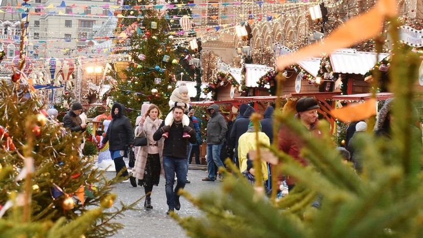 Праздники продолжаются: почему Госдума выступила против законопроектов о сокращении новогодних каникул