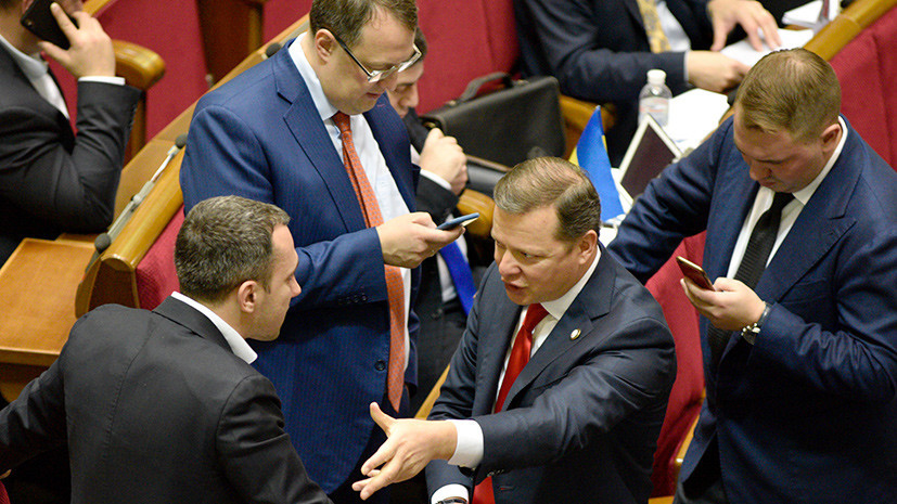 Продолжение следует: Верховная рада перенесла рассмотрение законопроекта о реинтеграции Донбасса