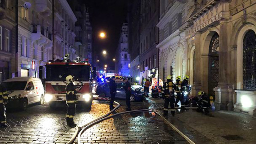 Около 40 человек пострадали и двое погибли в результате пожара в пражском отеле