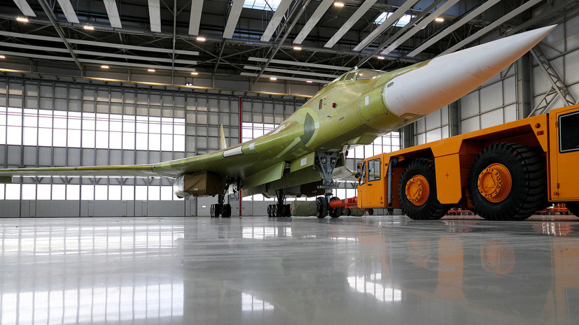 Путину показали полёт нового сверхзвукового стратегического ракетоносца Ту-160