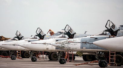 Российские самолёты на авиабазе Хмеймим