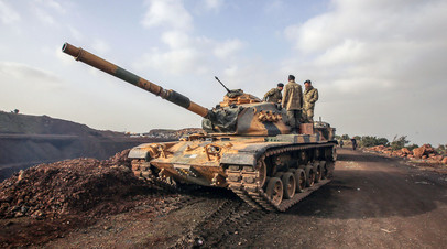 Танк турецкой армии во время военной операции «Оливковая ветвь»