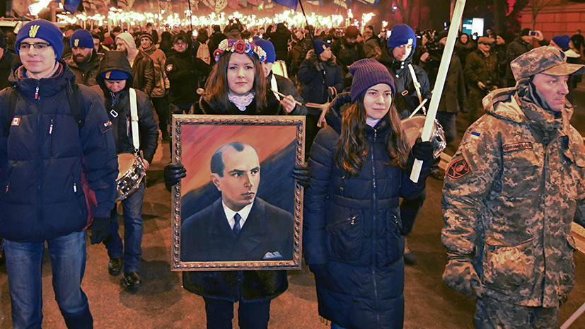 «Насильственная бандеризация всей страны»: к чему приведёт официальное признание флагов ОУН-УПА на Украине