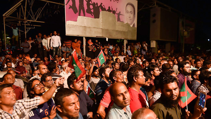 «Политическая лихорадка»: на Мальдивах введено чрезвычайное положение