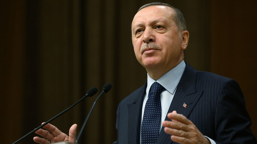 Эрдоган сообщил о сбитом в ходе операции в Африне турецком вертолёте