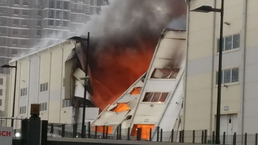 В офисном здании в Химках произошёл пожар на площади 2 тысячи квадратных метров