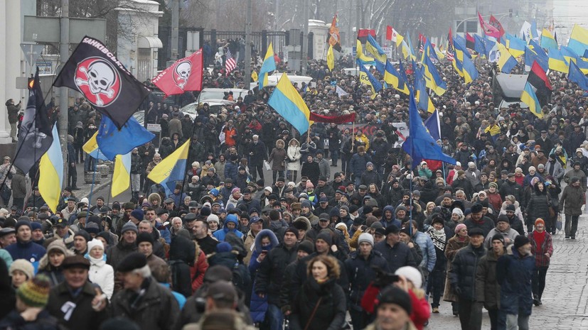 На Украине более 14 тысяч человек приняли участие в мероприятиях по случаю годовщины Майдана
