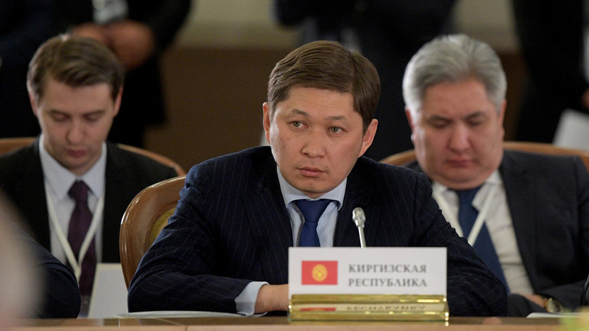 Премьер Киргизии получил чёрный пояс по тхэквондо