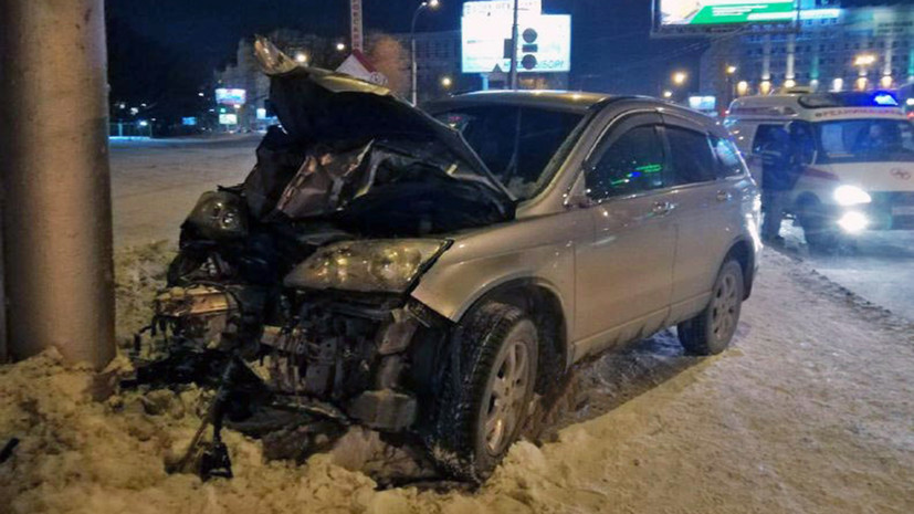 В Новосибирске при наезде автомобиля на пешеходов погибли два человека