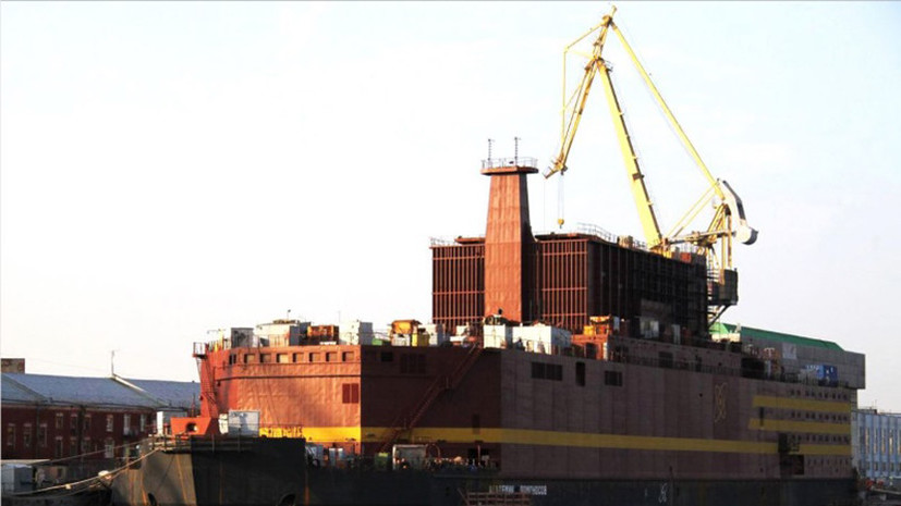 «Росатом» планирует запустить плавучую атомную станцию в 2018 году