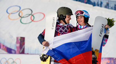 Сноубордист Вик Вайлд с женой Алёной Заварзиной