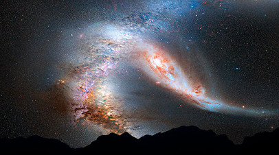 Визуализация возможного столкновения Млечного Пути и галактики Андромеды