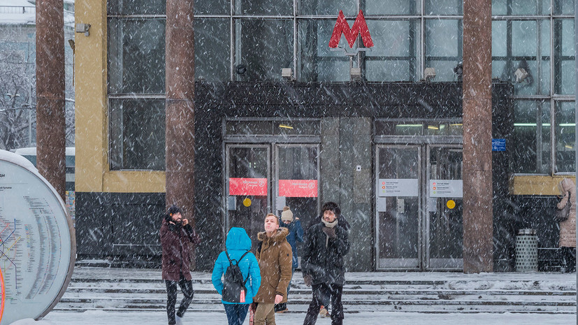 Московское метро перешло на усиленный режим работы в связи со снегопадом