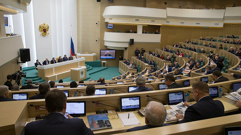 В Совфеде прокомментировали призыв Волкера вводить санкции за поездки в Крым