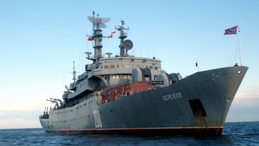 Учебный корабль Балтийского флота вышел в Атлантический океан